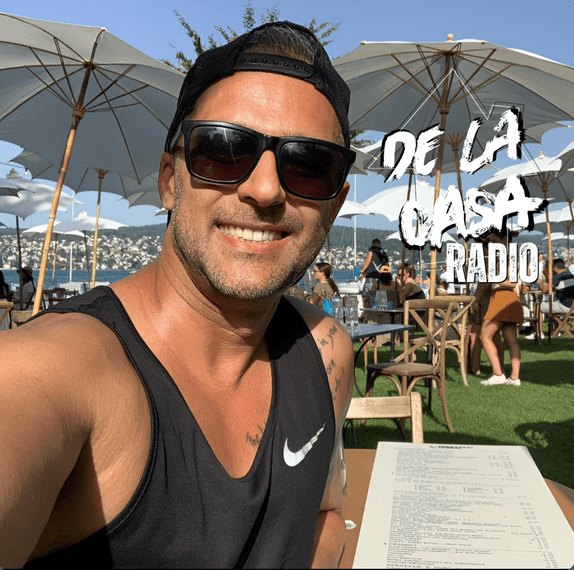 De La Casa Radio - April Mix – Cover